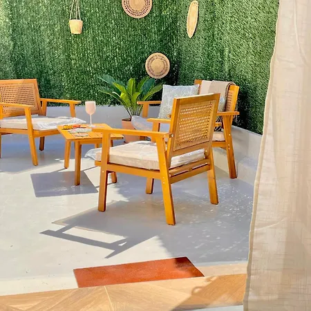 Le Petit Apartment