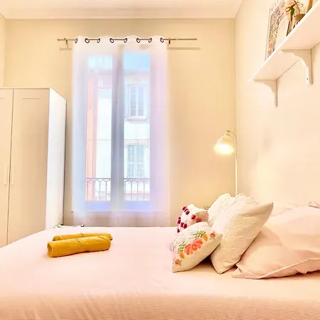 Le Petit Ницца