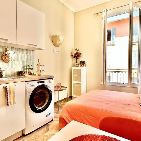 Le Petit Apartment